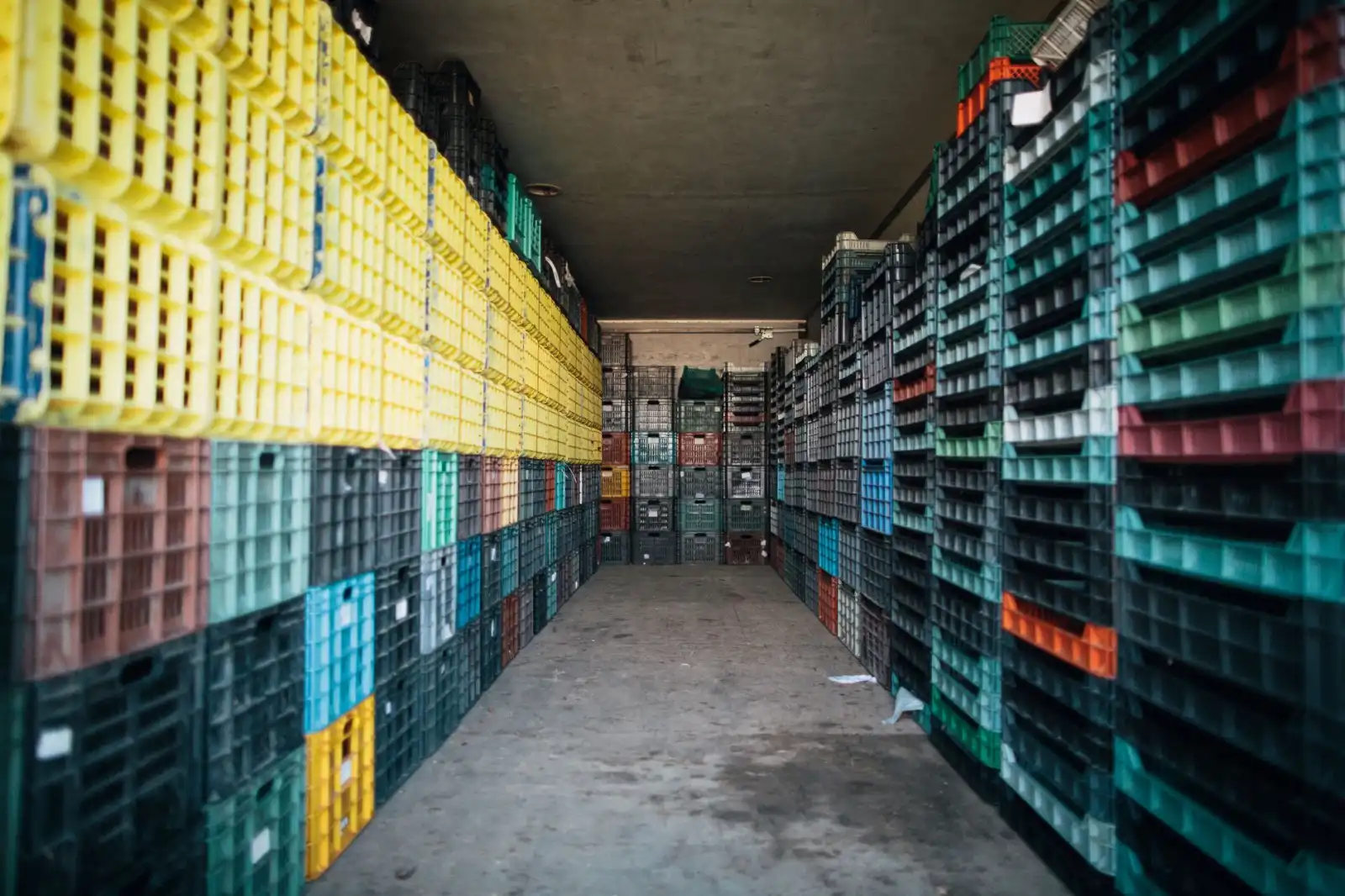 东莞市为悟贸易有限公司塑料收纳箱多型号参数对比与适用场景分析正文配图 1