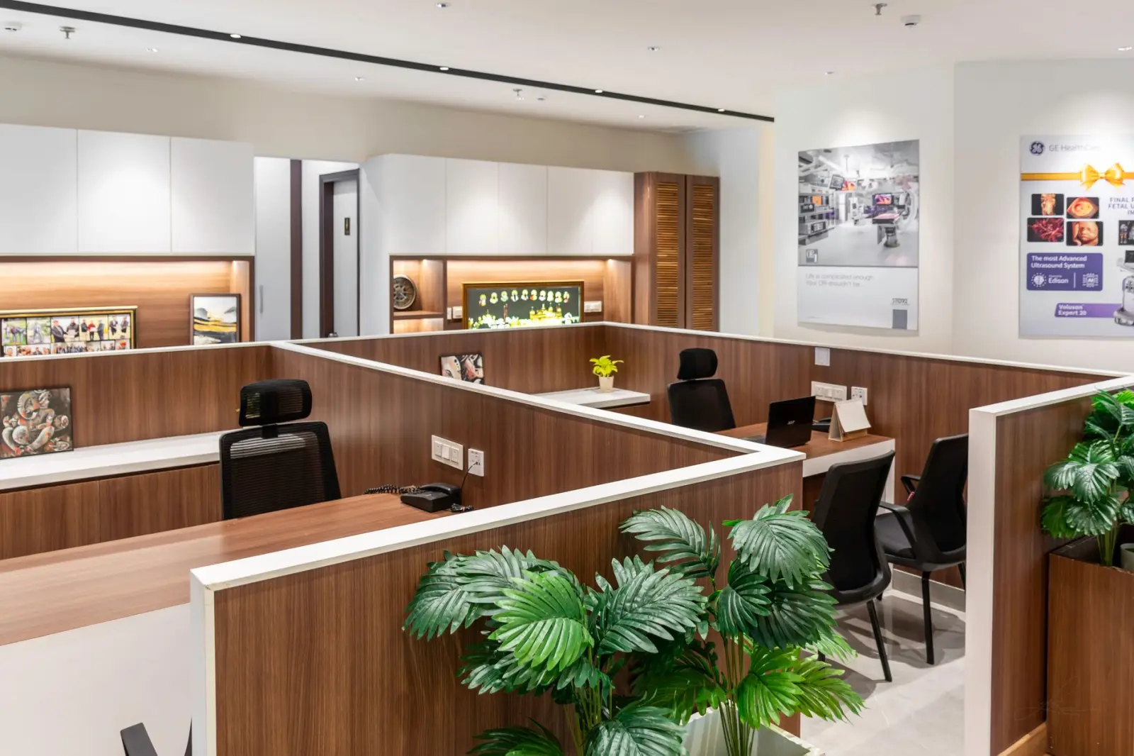 衣架与收纳筐组合搭配：珠三角家居收纳用品的空间利用解析